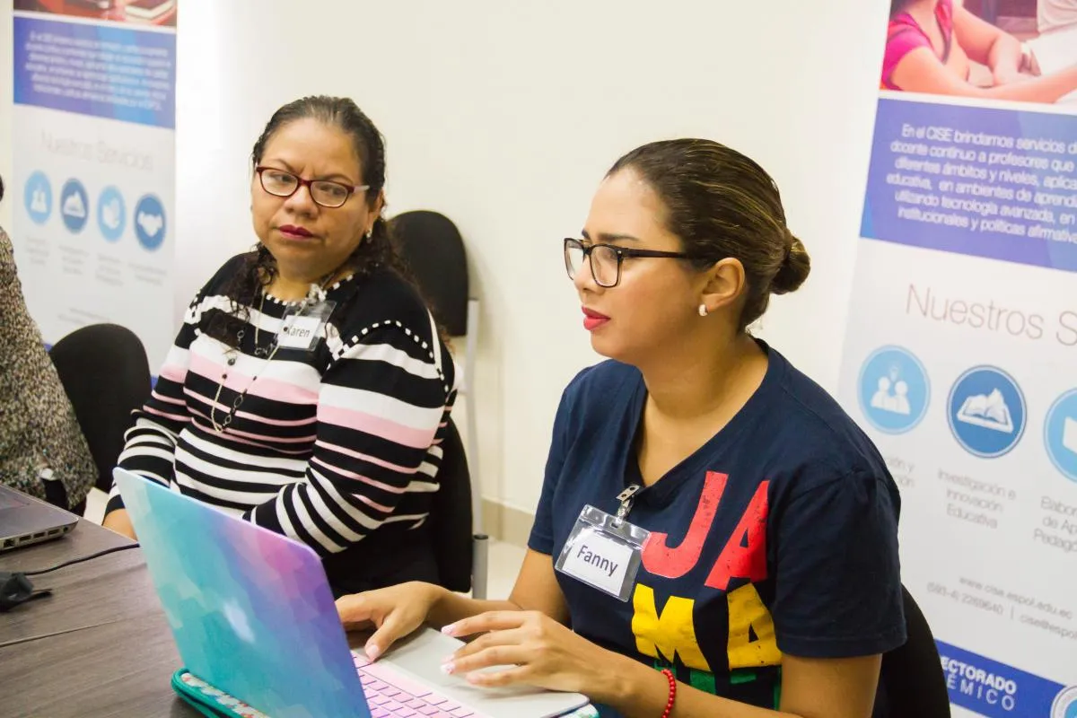 Se impartió el Workshop No. 3 ¿Cómo diseñar un póster científico?
