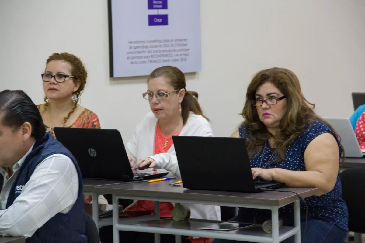 Jornada Propedéutica para los profesores de la Universidad de Guayaquil